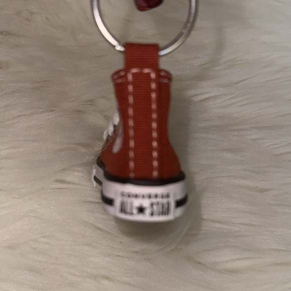 CONVERSE Chuck Taylor All Star Keychain Brown NWT - Picture 4 of 9